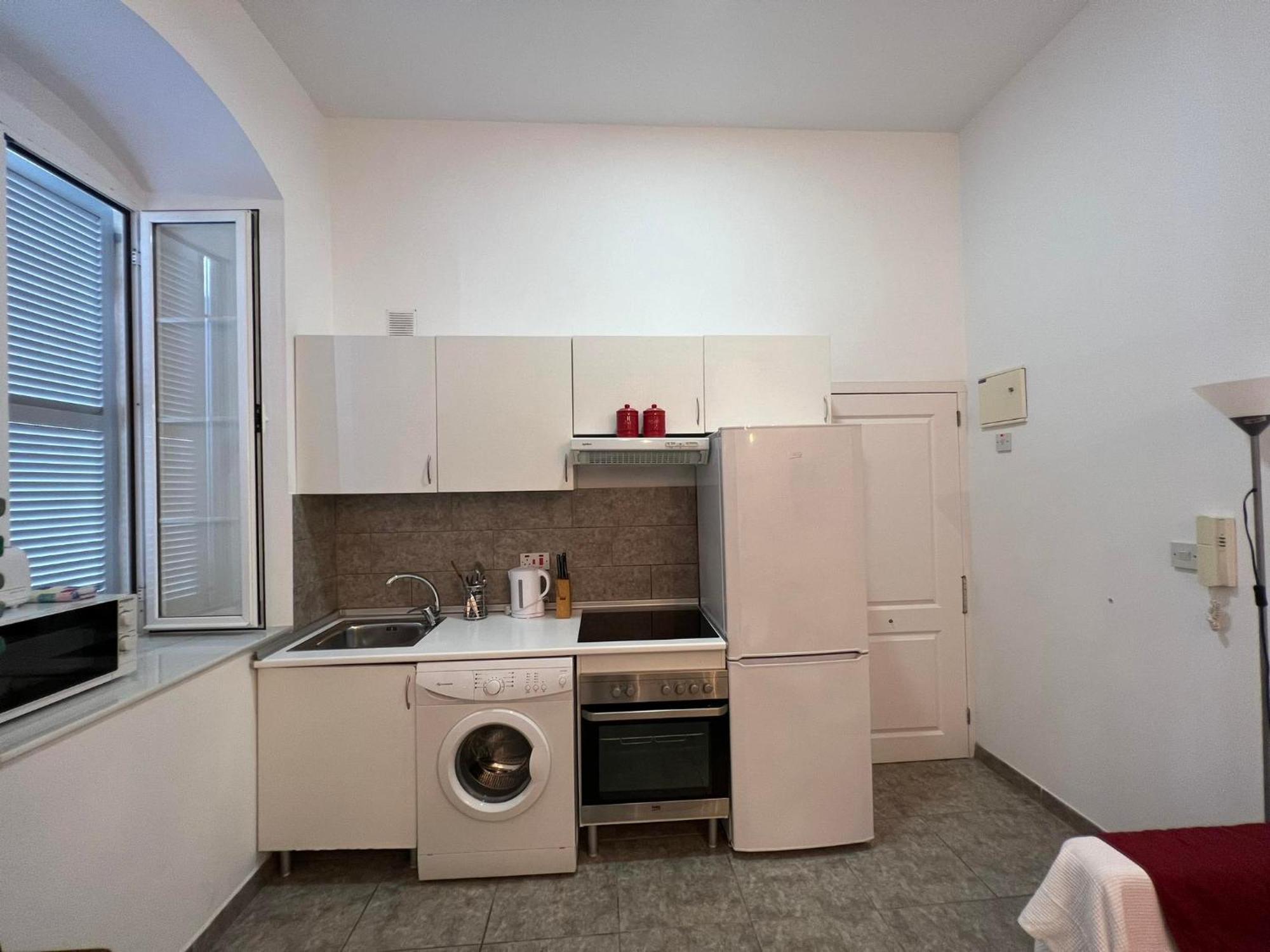 Budget-Friendly 1Br In The City Center Gibraltar Eksteriør bilde